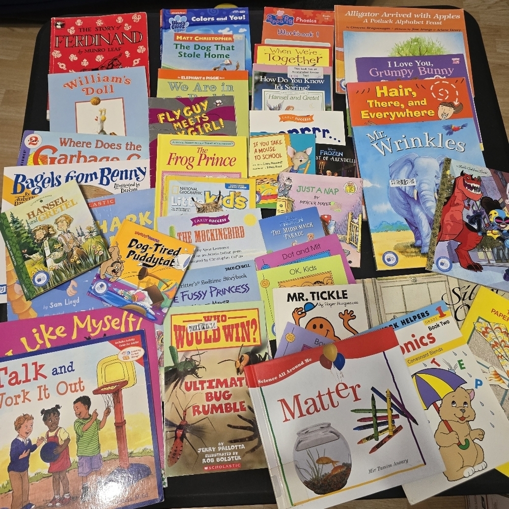 Large Lot Of 41 Kids Books A Good Mix Of Titles For Multible Ages